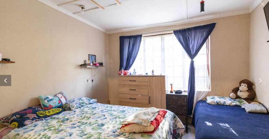 5 Bedroom Property for Sale in Abbotsford Eastern Cape